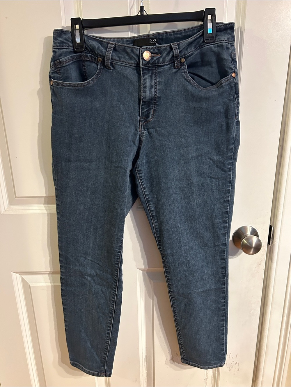 1822 Denim Women's Skinny Jeans in Dark Blue